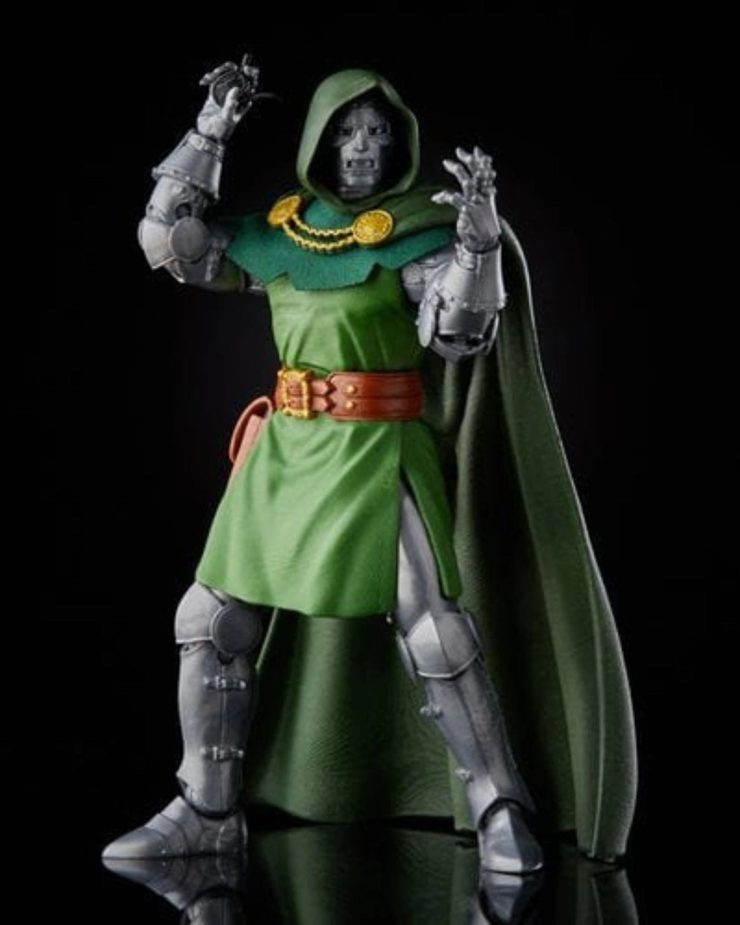 Fantastic Four Marvel Legends Series 6-Inch / Doctor Doom Action Figure by Hasbro