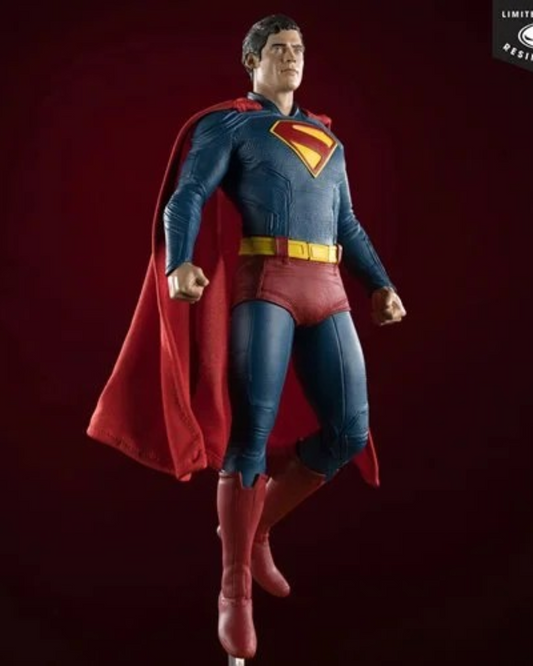 Pre-Order (February 2026 Arrival) DC Direct Superman Movie 2025 1:6 Scale Resin Statue