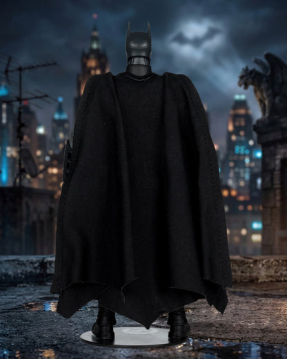 DC Multiverse Deluxe Theatrical Edition The Batman 2022 Batman 7-Inch Scale Action Figure