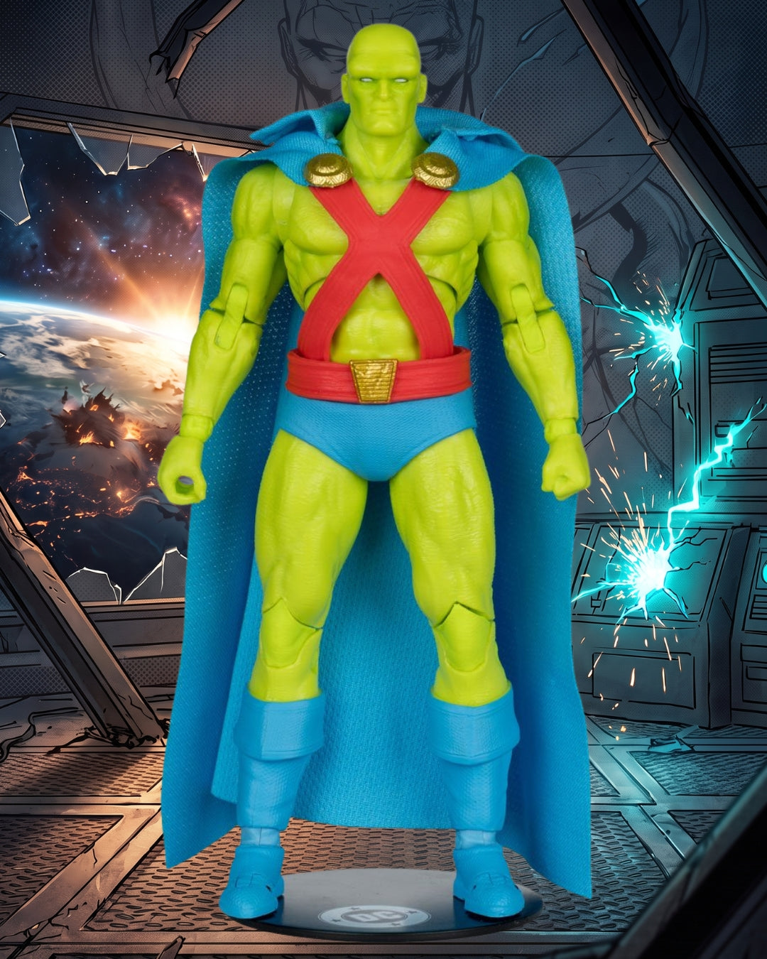 DC Direct Page Punchers Wave 12 Martian Manhunter Justice League #77 7-Inch Scale Action Figure with Comic