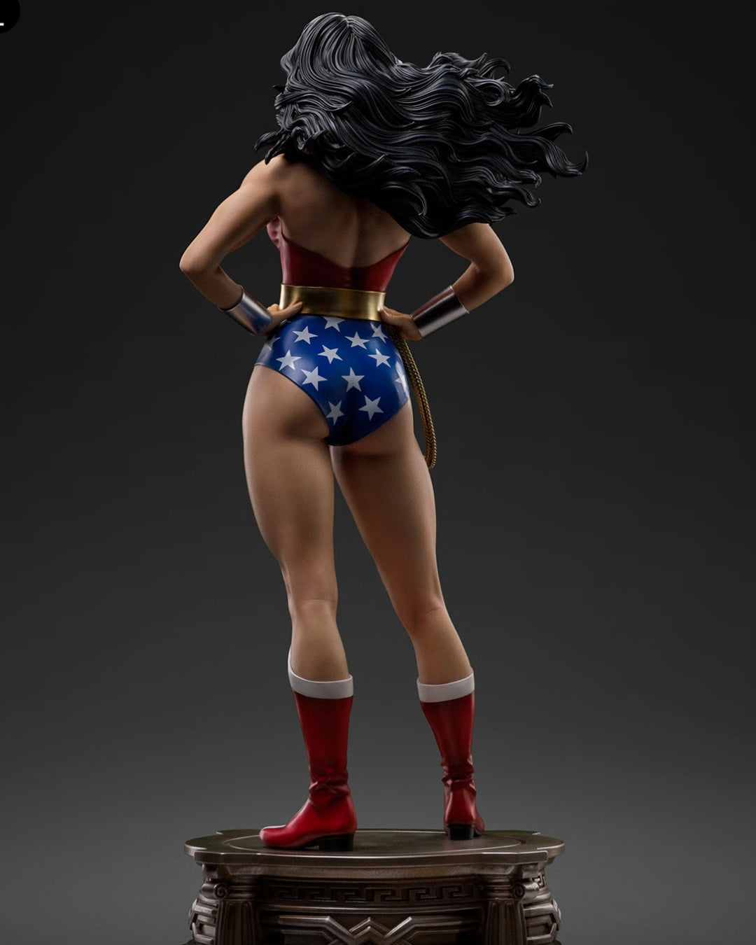 Wonder Woman DC Trinity – Quarter Scale Statue By Iron Studios