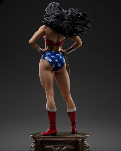 Wonder Woman DC Trinity – Quarter Scale Statue By Iron Studios