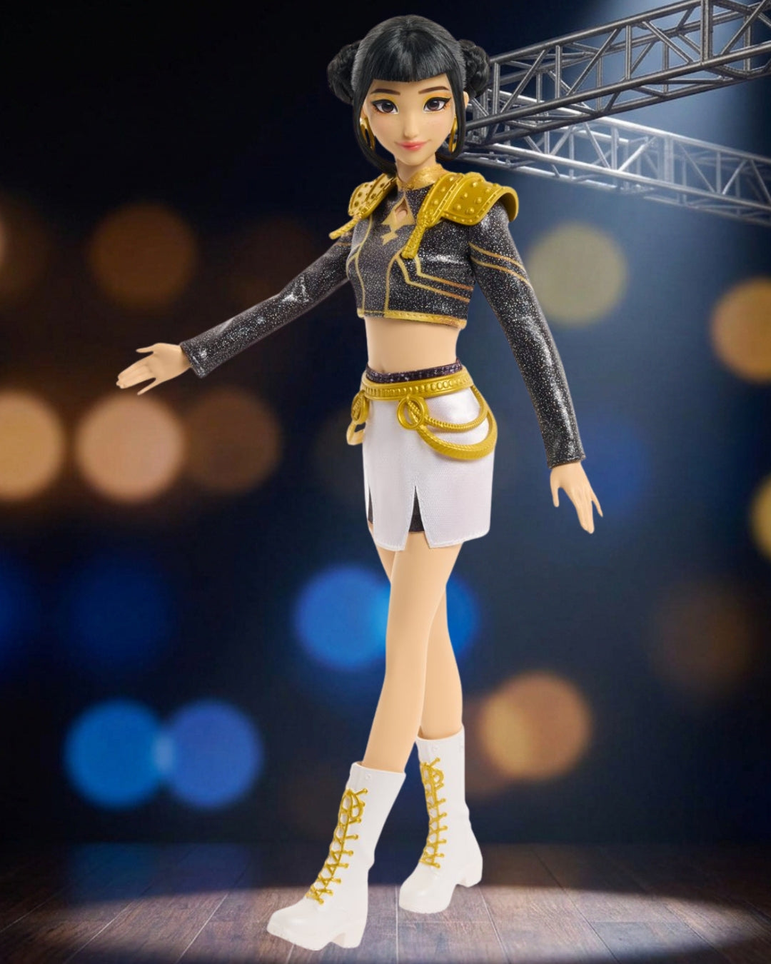 K-Pop Demon Hunters HUNTR/X Zoey Golden Singing Doll By Mattel