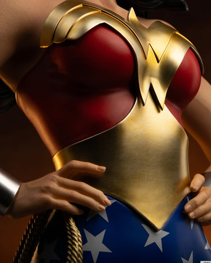 Wonder Woman DC Trinity – Quarter Scale Statue By Iron Studios