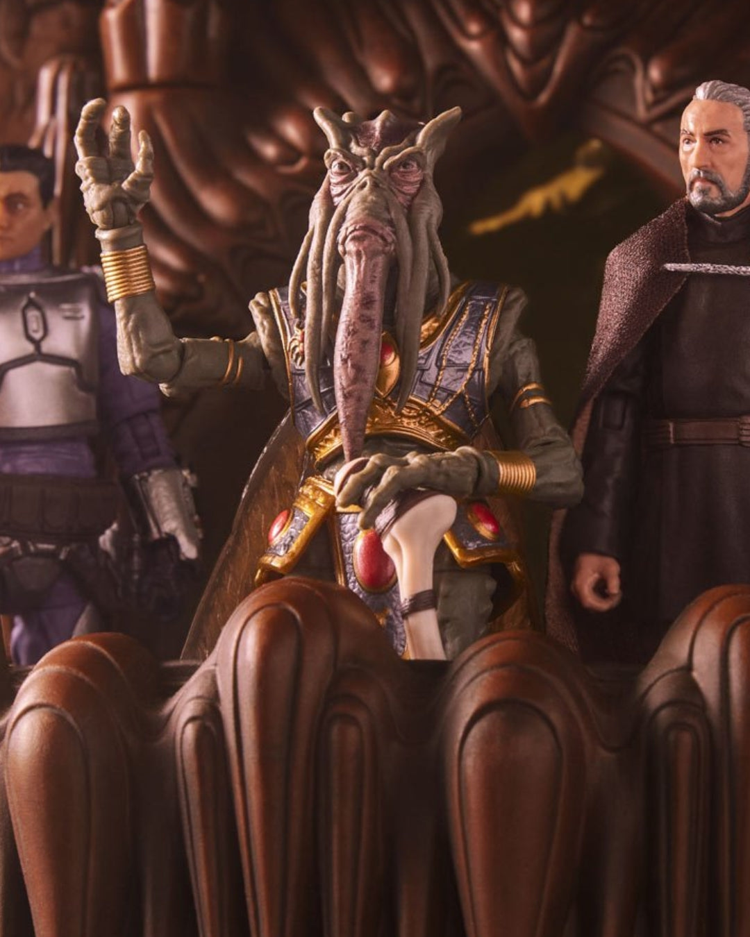 Star Wars The Vintage Collection Poggle the Lesser – 3 3/4-Inch Action Figure